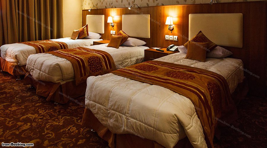 اتاق سه تخته هتل شهر تهران