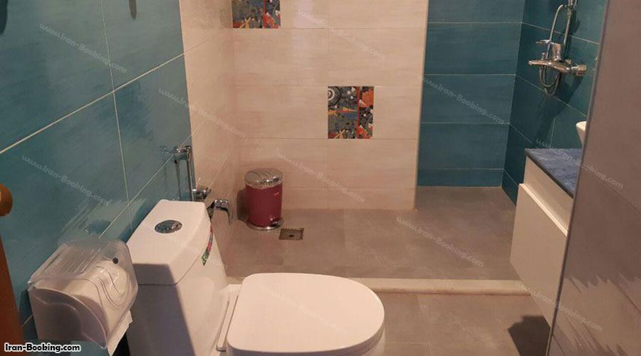 سرویس بهداشتی اتاق هتل شهرزاد لاهیجان