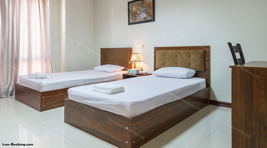 دوتخته توئین رویال هتل جاده ابریشم تهران