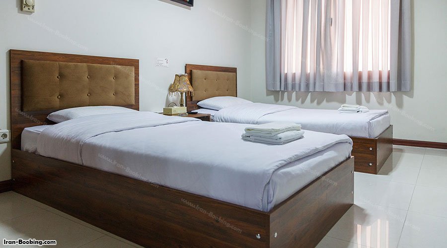 اتاق توئین مهمانکده ایران و چین