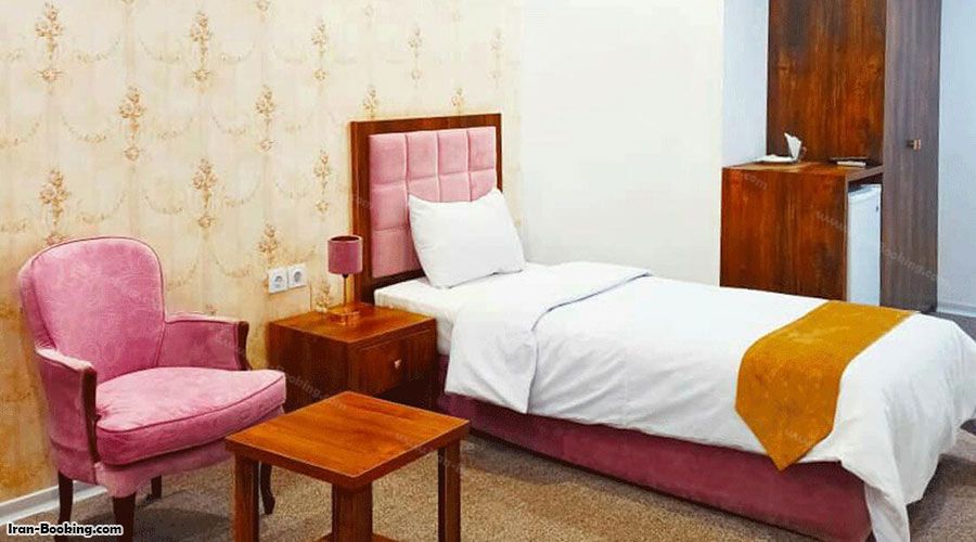 اتاق یک تخته هتل تختی اهواز