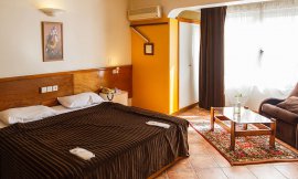 image 5 from Chehel Panjere Hotel Isfahan