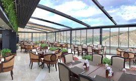 image 10 from Shiraz Grand Hotel