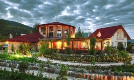 image 2 from Melal Hotel Shanderman