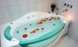 image 11 from kadus Hotel Rasht