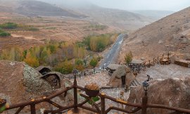 image 4 from Kandovan Rocky Hotel