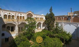 image 2 from Khademi Traditional Hotel