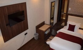 image 8 from Enghelab Hotel Tehran