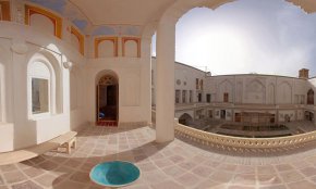 هتل خانه ایرانی کاشان