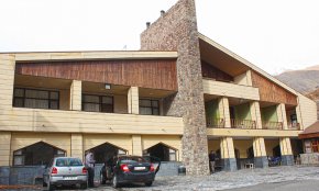 هتل جهانگردی شمشک