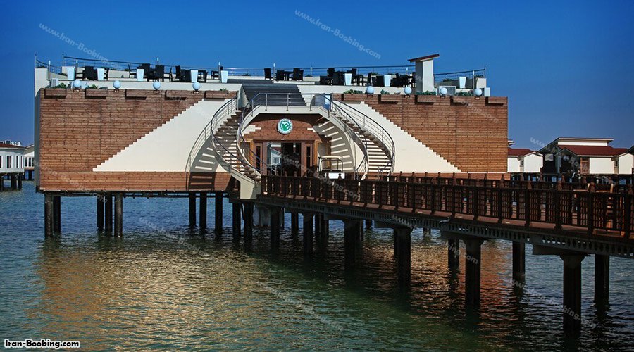 ورودی هتل ترنج کیش