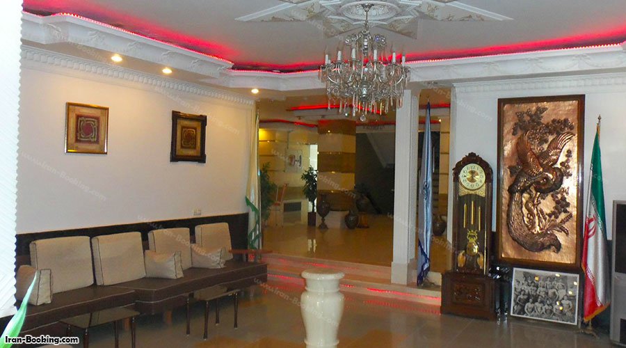 لابی هتل طوطیا اصفهان