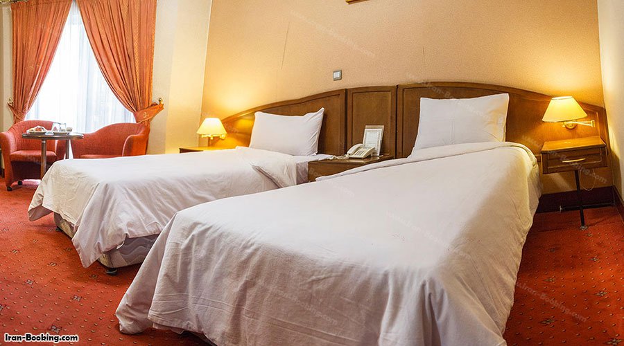 اتاق توئین هتل جهانگردی یزد