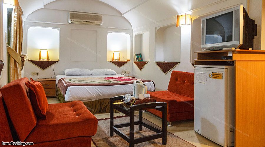 اتاق دوتخته هتل والی یزد