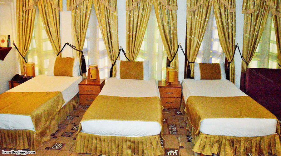 اتاق سه تخته هتل والی یزد