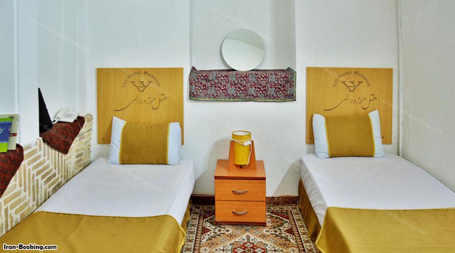 اتاق توئین هتل والی یزد