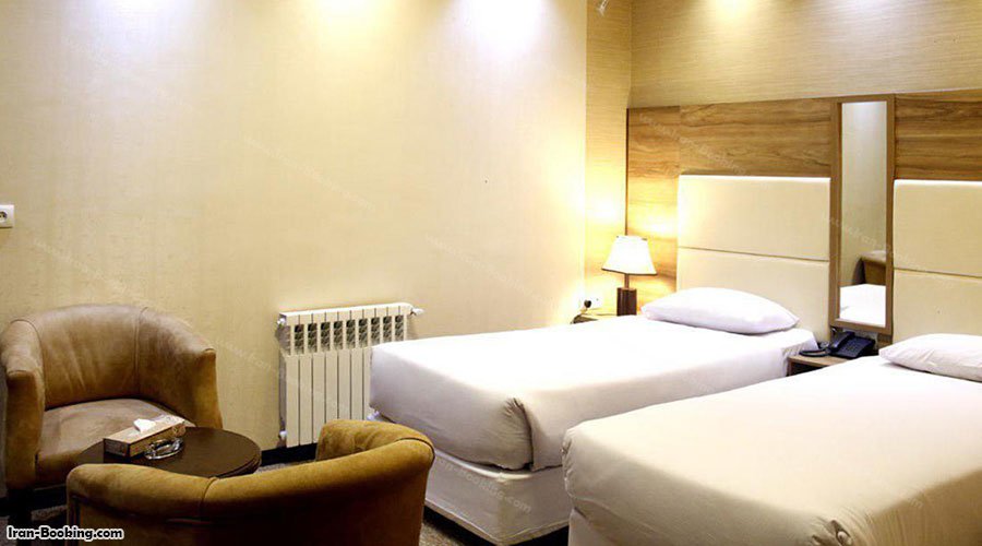 تخت اتاق هتل ورزش تهران