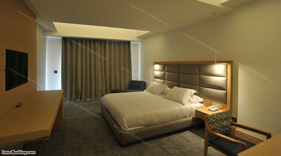 اتاق هتل ونوس پلاس چالوس