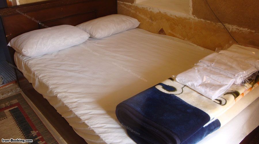 اتاق دوتخته هتل کویری یه تا خور و بیابانک