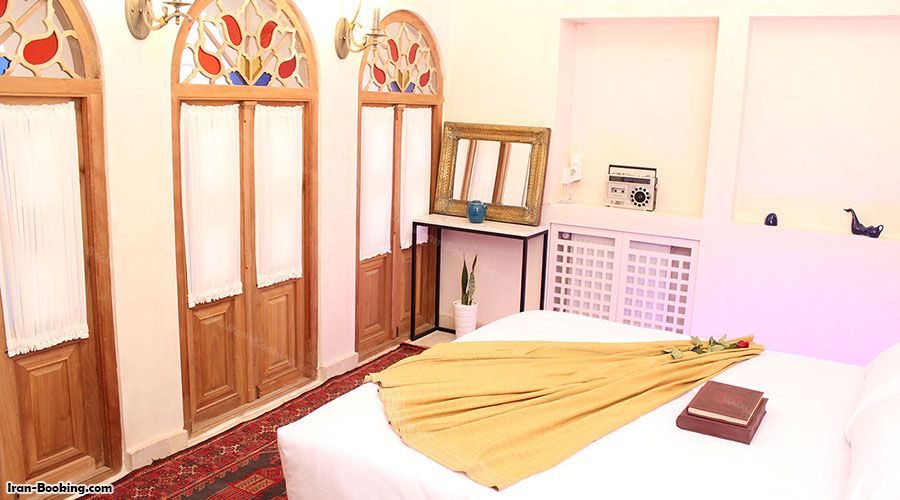عکس اتاق هتل سنتی زاویه کاشان
