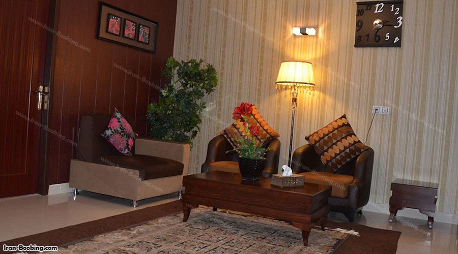 داخل سوئیت هتل آپارتمان زمرد مشهد
